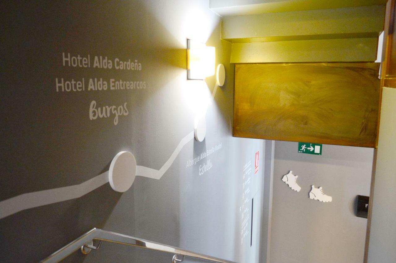 Albergue Alda Pilgrim Leon Bagian luar foto